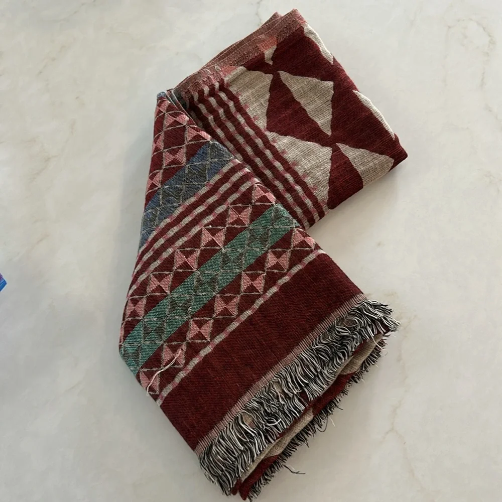 Pistil Geometric Patterned‎ Scarf / Wrap in Brown and Cream 71x 28